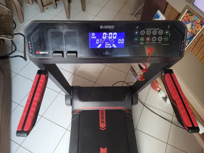 Esteira Elétrica Genis G2500 GT
