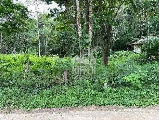 Terreno à venda, 2026,66 m² por R$ 240.000 - Muriqui - Niterói/RJ