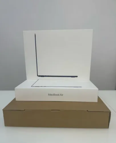 MacBook Air 13 polegadas - M4 | 16GB | 256 SSD ( na promoção )