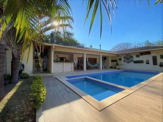 Sobrado com 4 dormitórios à venda, 526 m² por R$ 1.599.000,00 - Chácara Vale do Rio Cotia 