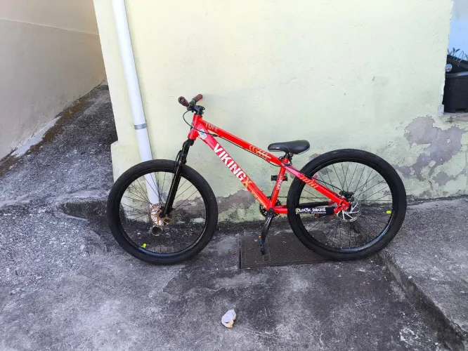 VIKINGX TUFF 30 ?1.500 à vista 1.700 parcelado ?