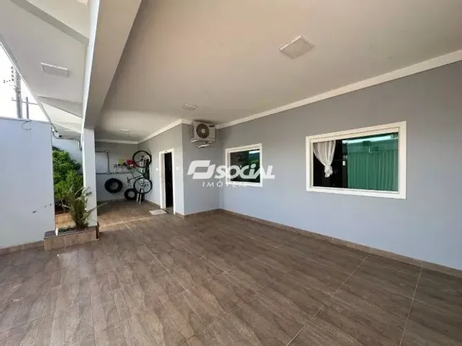 VENDA - Casa 3 Quartos - Liberdade