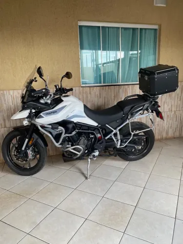 Tiger 900 GT PRO novíssima 