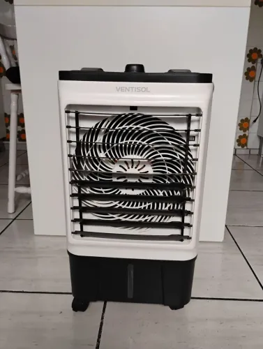 Climatizador Portátil Ventisol Clin8-01 8 Litros 130w - Branco