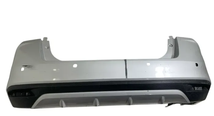 Parachoque traseiro Nissan versa 2022/2025