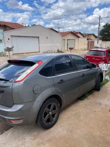 Ford Focus 1.6 S/se/se Plus Flex 8v/16v 5P 2010