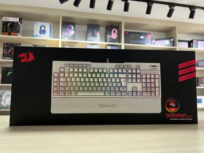 Teclado Mecânico Gamer Redragon Brahma Pro RGB Branco Switch Red - Loja Física 