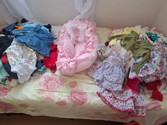 Roupas de bebê menino e menina 