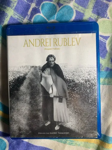 Andrei Rublev - Blu-Ray - Versátil