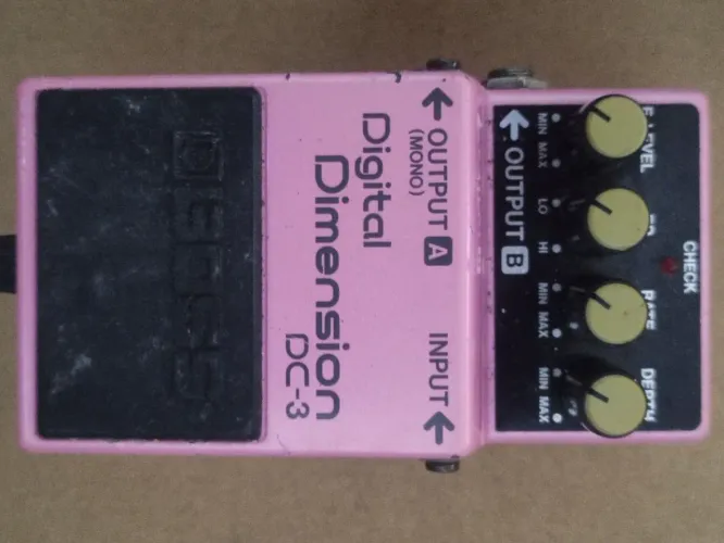 Raridade! Pedal Boss digital dimension DC-3