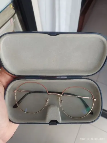 Óculos de Ótica Dourado