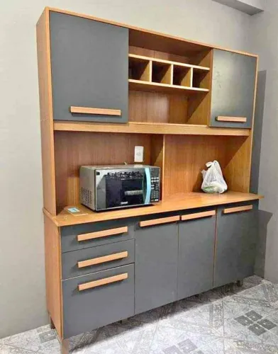 Frete Grátis!! Vendo Armário de cozinha 6 portas 2 gavetas !