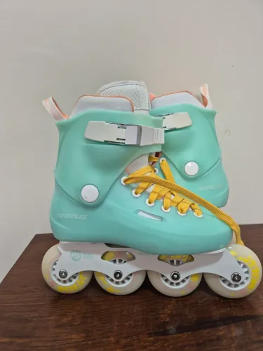 Patins Powerslide Zoom Baby Blue 80, Número 35/36 novo