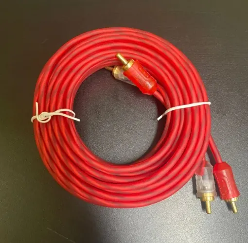 Cabo RCA injetado 5 metros para som automotivo sem ruidos