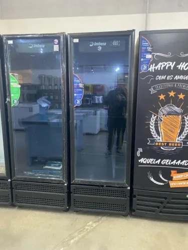 Expositor cervejeira - 454 litros - 3 anos de garantia 
