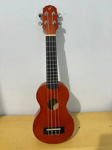 Ukulele Gianini Soprano Start com Bag