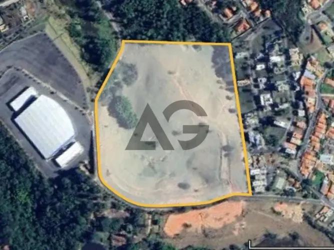 Área para Loteamento | 111.682m² | Próximo ao Centro | Serra Negra-SP