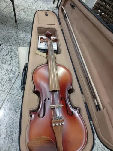 Violino nhureson 