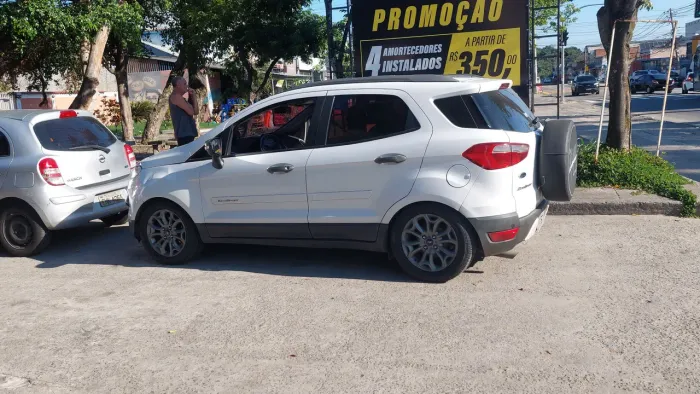 Ford Ecosport Freestyle 2.0 16V Flex 5P 2013