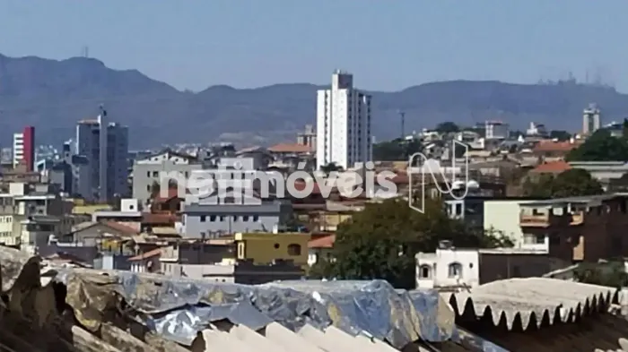 Oportunidade para construtores ou investidores lote com 20,00 de frente e 18,00 laterais.