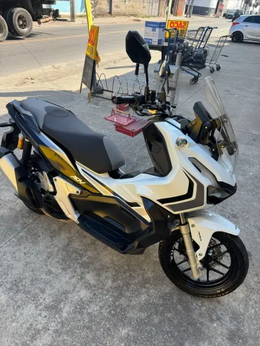 Honda ADV 150 2022