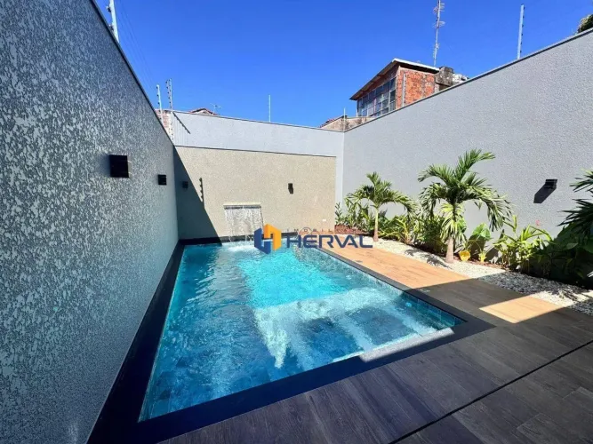 Casa com 3 quartos à venda, 152 m² por R$ 990.000 - Vila Morangueira - Maringá/PR