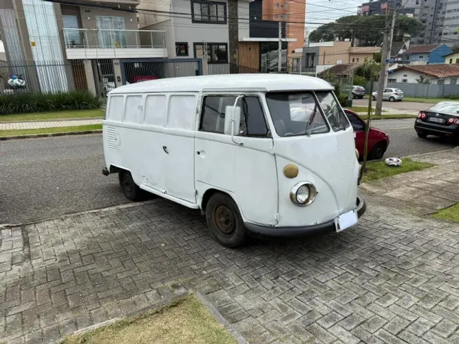 Volkswagen Kombi Standard/ Luxo/ Serie Prata 1976