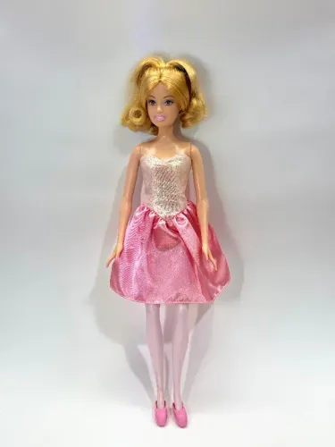 Barbie Bailarina Mattel anos 2000