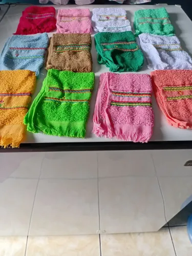 Toalhinhas bordada de croche