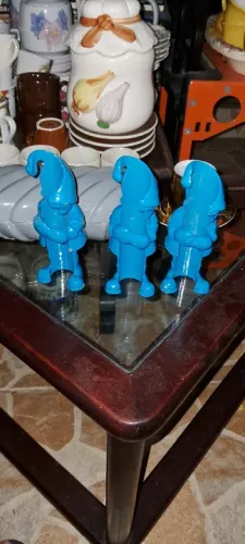 3 Bonecos azuis Ferro para velas- Coleção