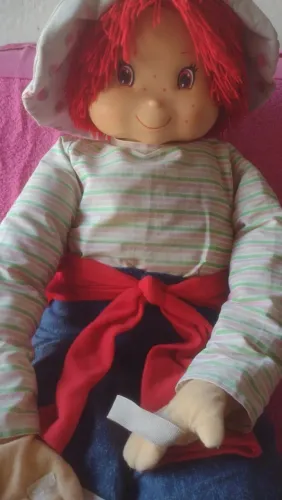 Boneca Moranguinho 1.10 mt