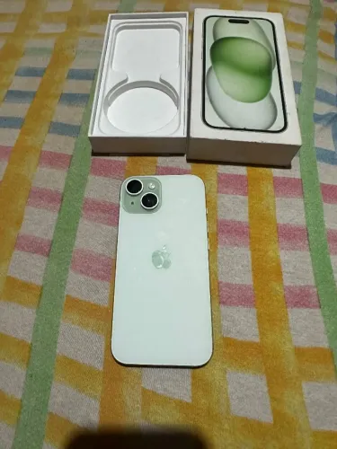 iPhone 15 com defeito somente da tela 