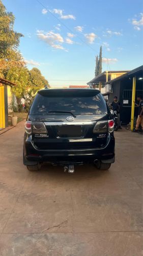 Imagem de Toyota Hilux SW4 SRV D4-d 4X4 3.0 TDI Dies. AUT 2006