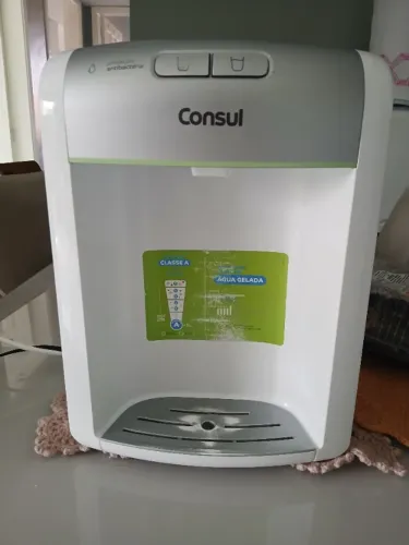 Purificador de água Consul (CPB34A) usado