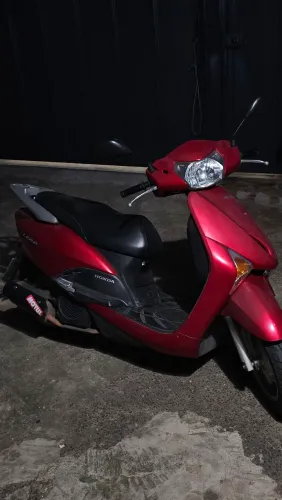 ? Honda Lead 110 2010 - Econômica, Documentada e Pronta para Rodar!