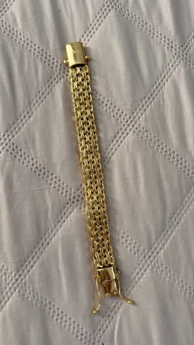 Pulseira banhada a ouro