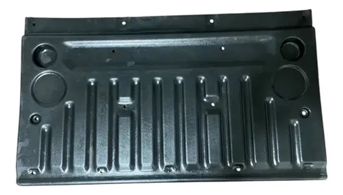 Plastico Protetor Tampa Traseira Fiat Strada 2024 52152092 Preto