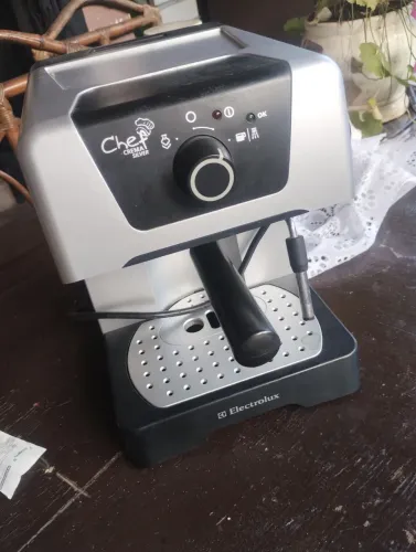 Cafeteira Eletrolux cheff