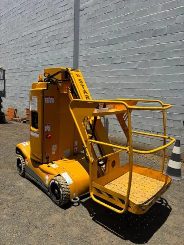 Plataforma Elevatória Haulotte STAR10