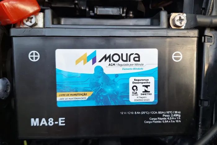 Bateria de Moto Moura 8 amperes (nova)