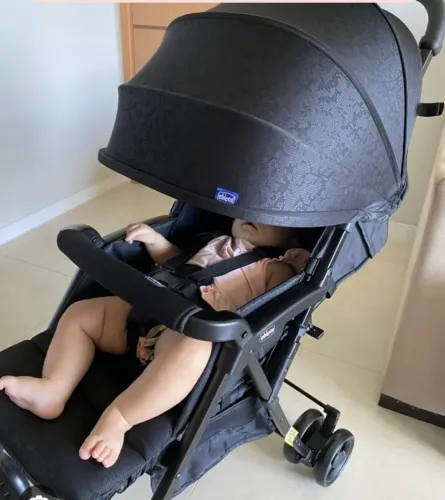 Carro vira mala Chicco