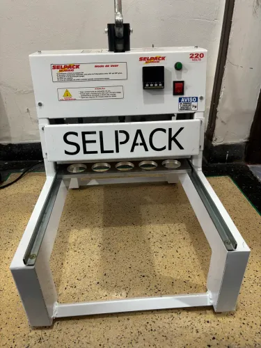 Seladora Selpack para selagem de embalagens plásticas, potes ou bandejas 