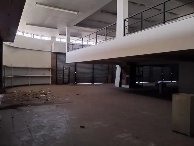 Loja - Penha - 1.800 m2 -  Cód. 1751