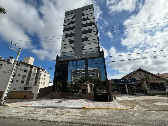 Apartamento para Venda em Imbituba, Centro, 1 dormitório, 1 banheiro, 1 vaga