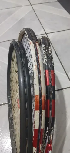 Raquete de tênis 3 peças usadas 1,200 reais 
