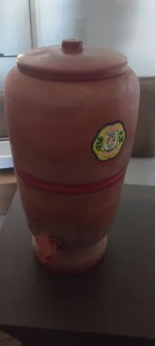 Filtro de água feito de barro 4 litros tradicional e eficiente