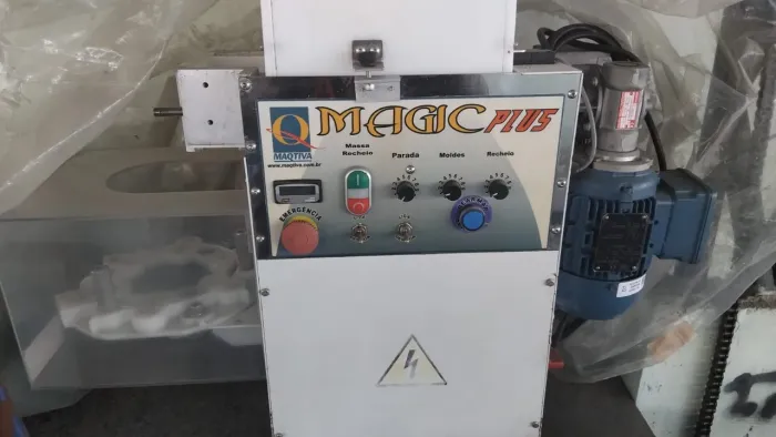 Vendo máquina de salgado industrial 