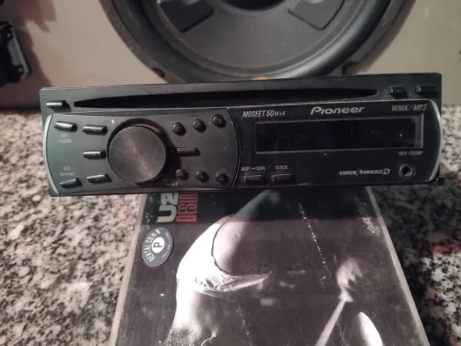 Pioner cd radio