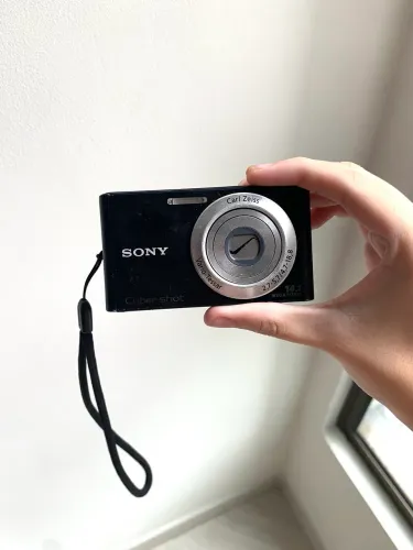 Sony Cyber-shot com Defeito - Para Conserto ou Peças