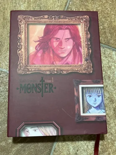 Mangá Monster Kanzenban 1